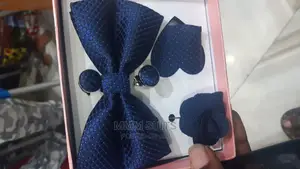 Quality Bowties Available in Various Colours
