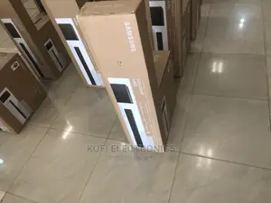 Budget Friendly Samsung 300W Soundbar Hw-A450