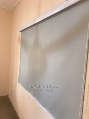 Mighty Roller Blinds Curtains