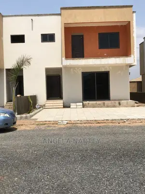 3bdrm House in Sakumono, Accra Metropolitan for Sale