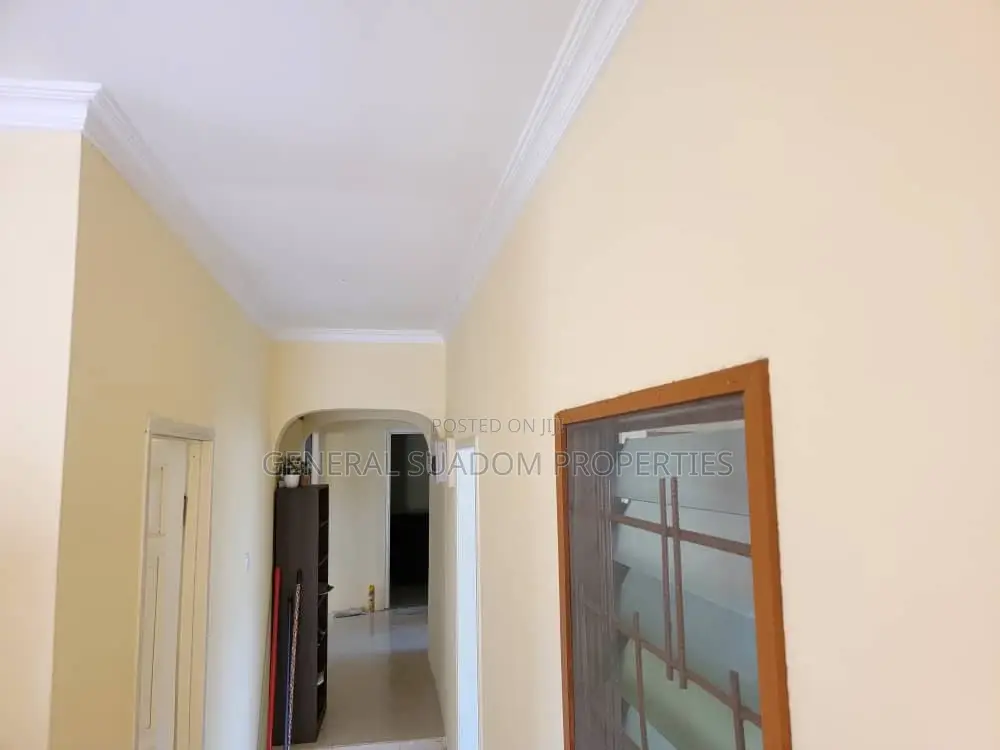 3bdrm House in Suadom Properties, Accra Metropolitan for rent