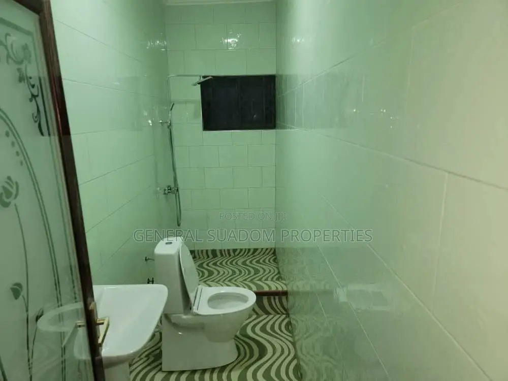 3bdrm Apartment in Suadom Properties, Accra Metropolitan for rent
