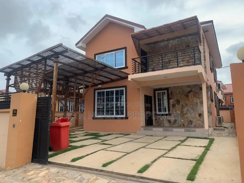 4bdrm House in 4 Bedroom House for for Sale