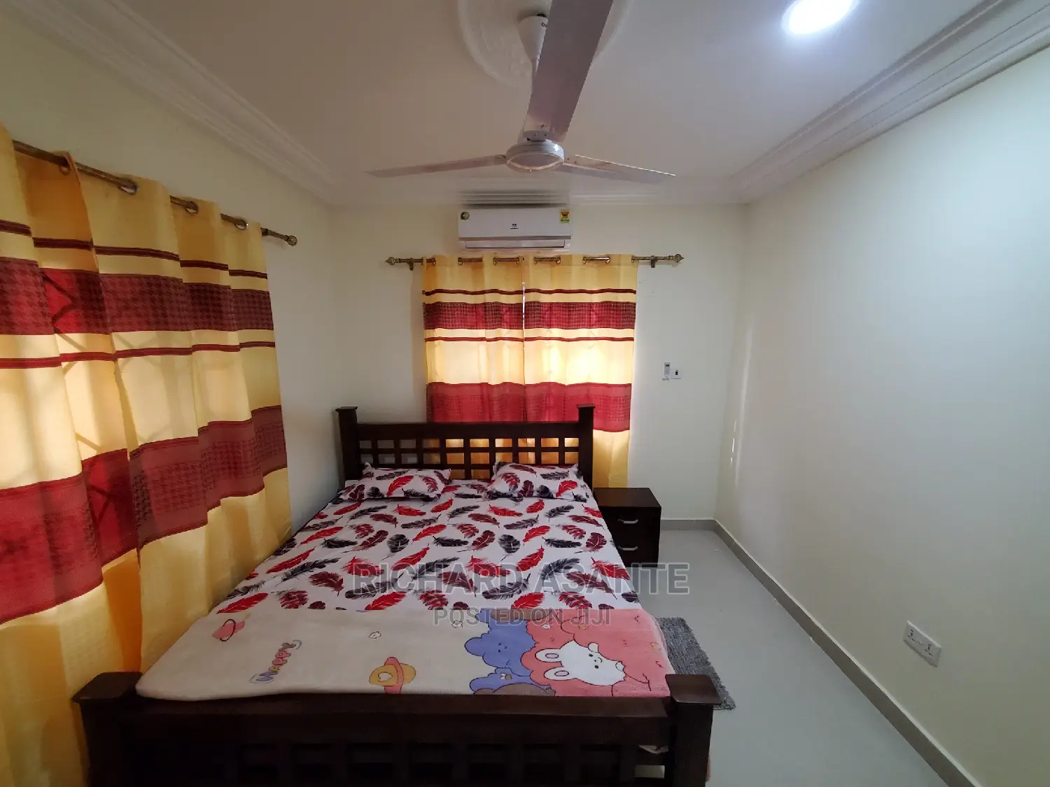 Beautiful 2-Bedroom Self Compound Short Stay at Pokuase