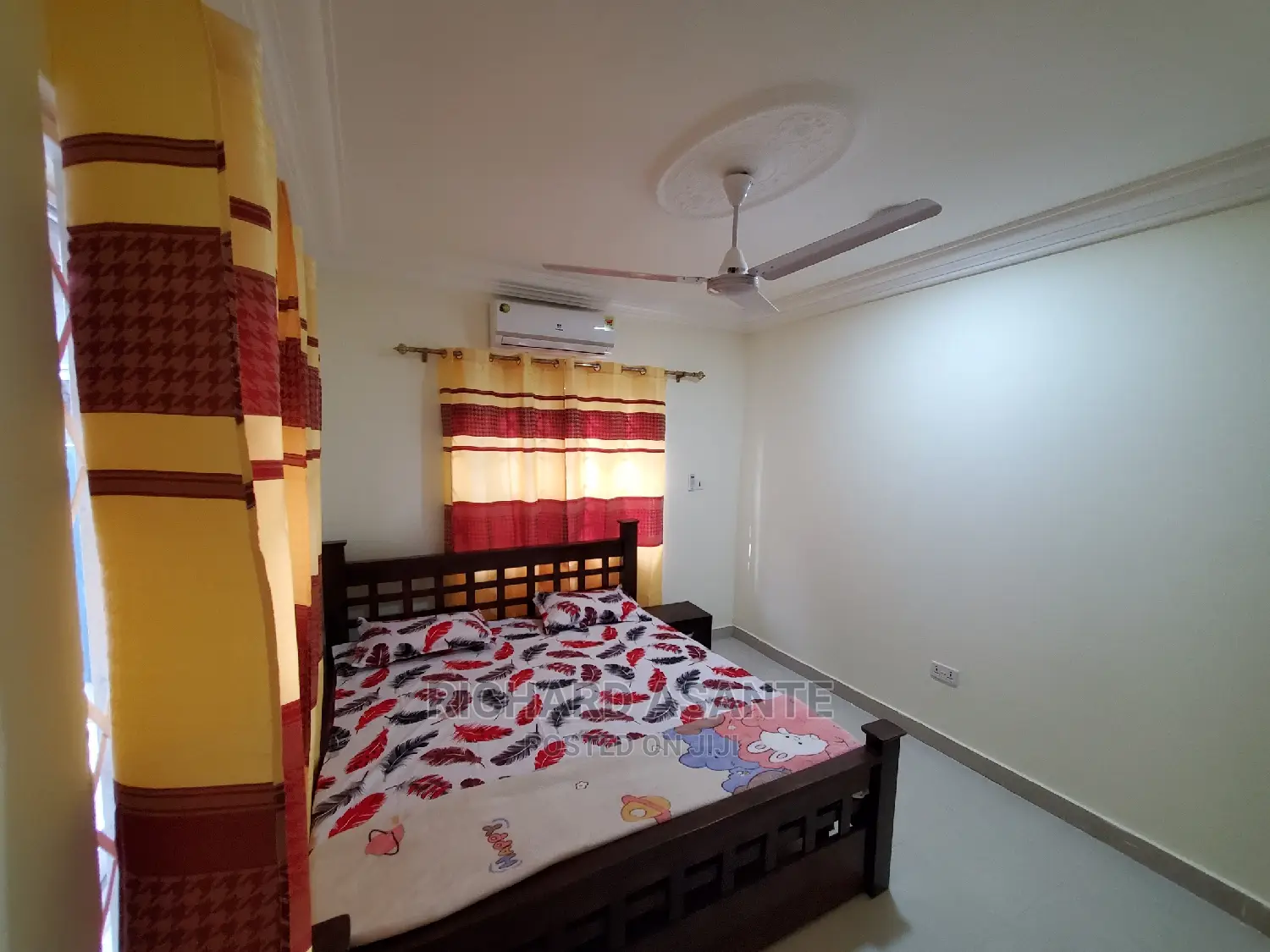 Beautiful 2-Bedroom Self Compound Short Stay at Pokuase