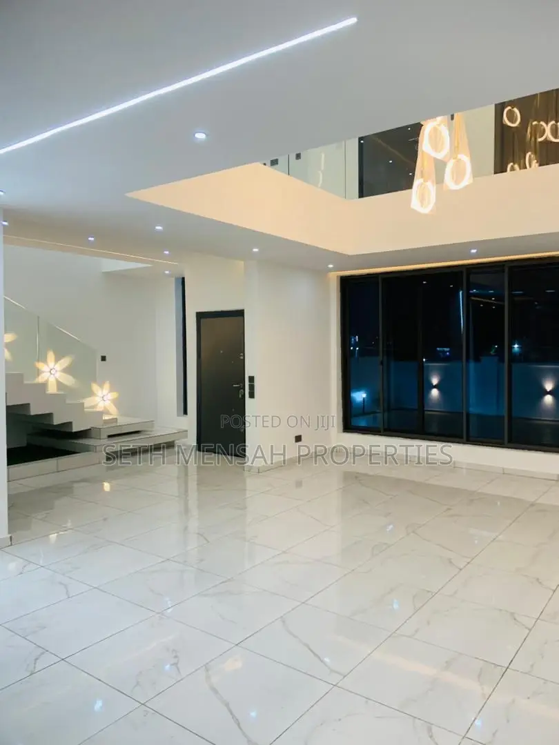 4bdrm House in 4 Bedroom House for for Sale