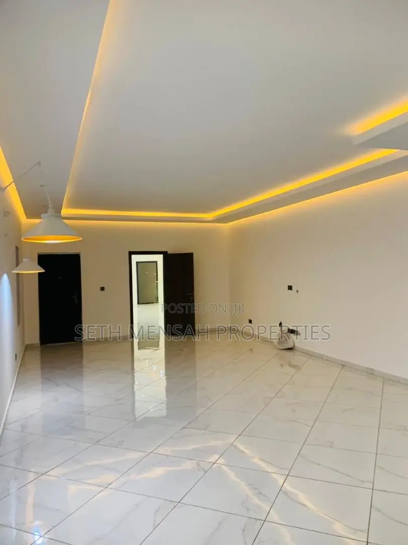 4bdrm House in 4 Bedroom House for for Sale
