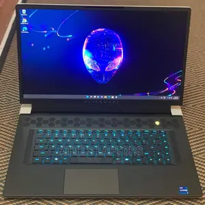 New Laptop Alienware M17x R2 16GB Intel Core I7 SSD 1T