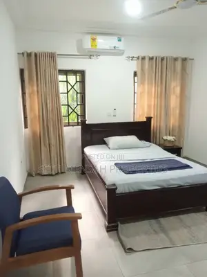Furnished 8bdrm House in 8 Bedroom Full, West Legon for Rent