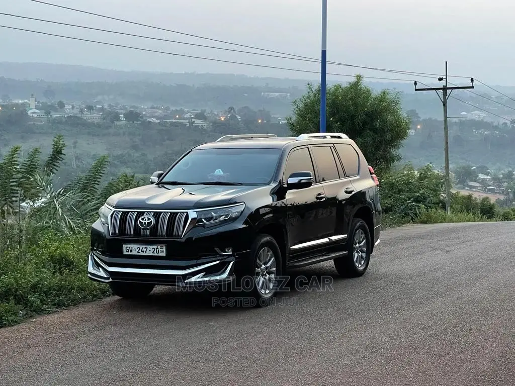 Prado for Rent. Rent a Landcruisers in Ghana, Meeting, Tours