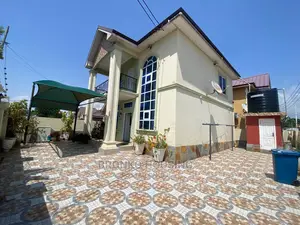 3bdrm House in Bronko Housing, Baatsona Total for rent