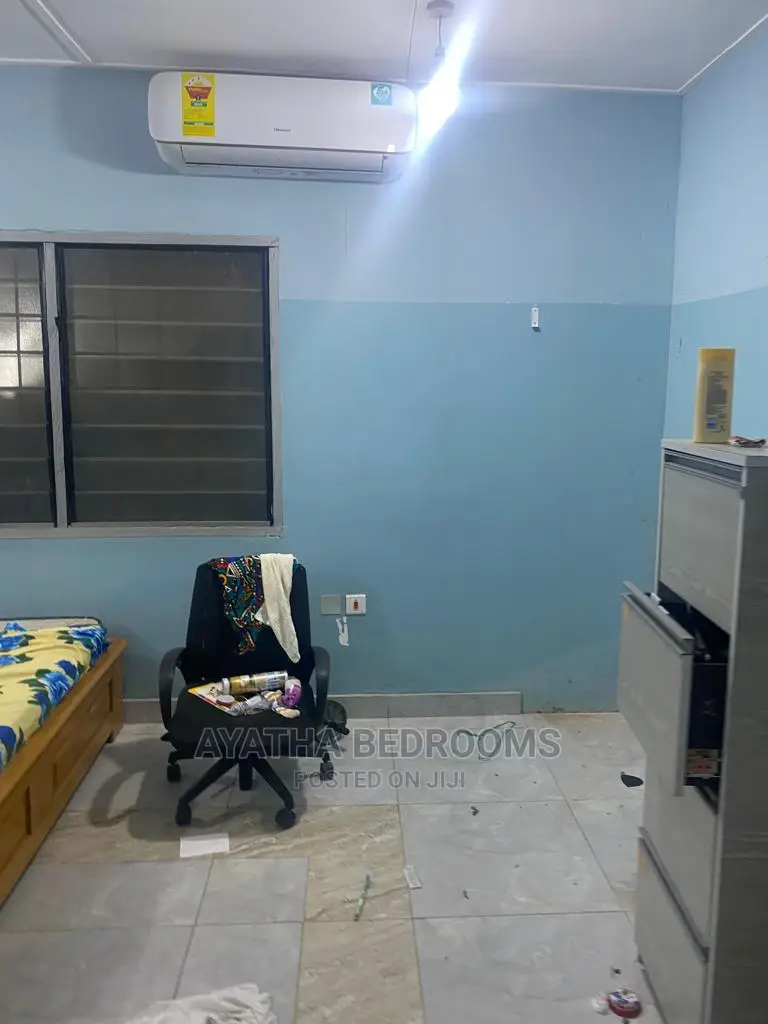 3bdrm House in Ayathar Bedroom, Spintex for Rent