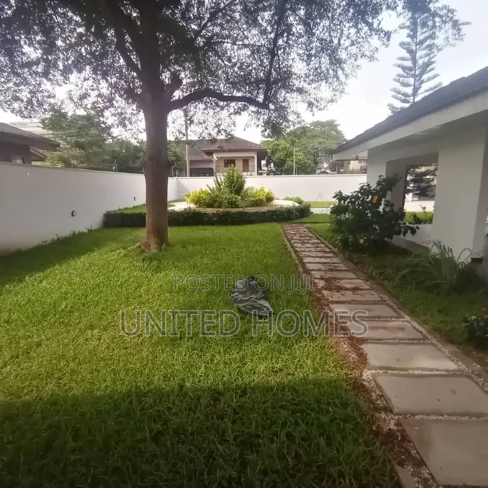 4bdrm House in East Legon for Rent