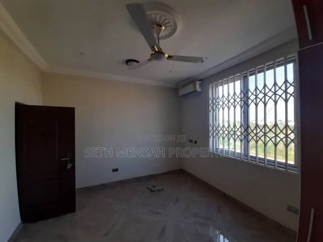5bdrm House in 5 Bedroom House For, Adjiriganor for Rent