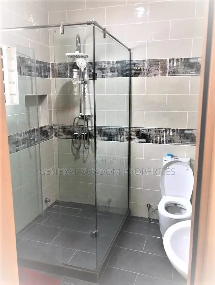 Furnished 4bdrm House in Suadom Properties, Boundary Road Area