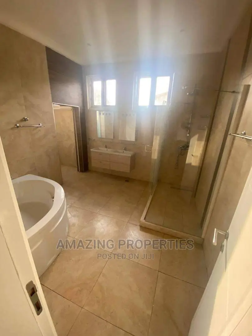 4bdrm House in Cantonment, Cantonments for Rent