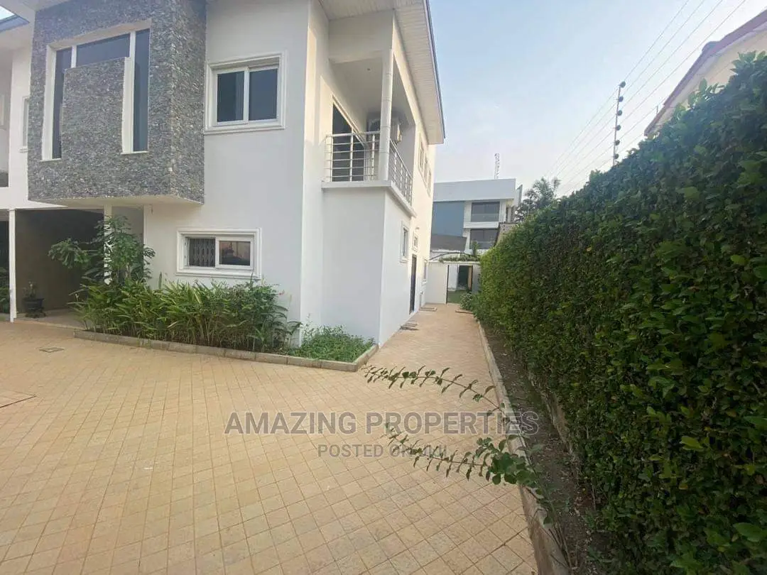 4bdrm House in Cantonment, Cantonments for Rent