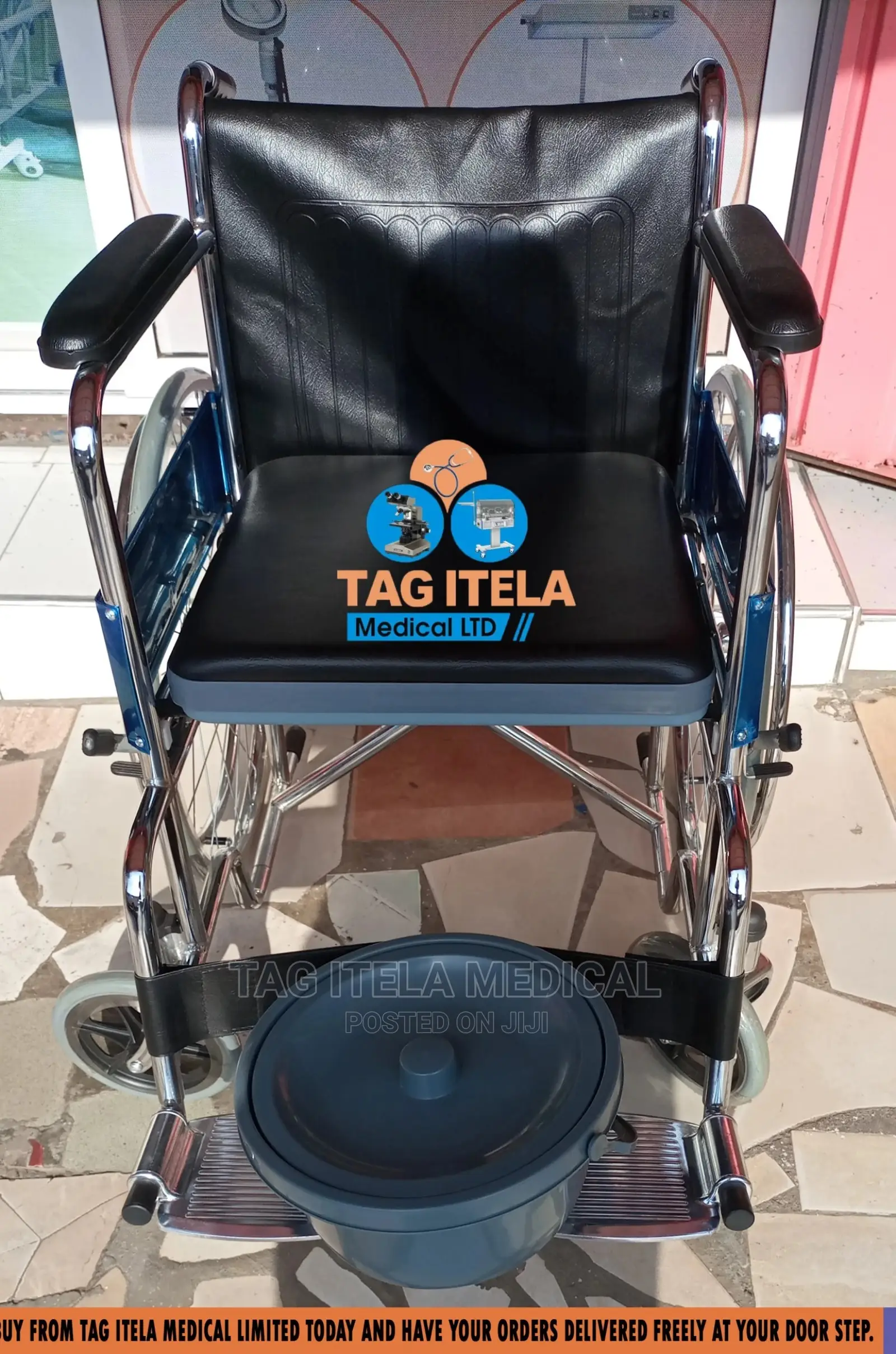 Commode Wheelchair (ShortBack)