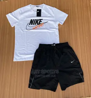 Nike Top And Down.