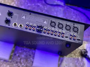 6-Channel Dj Mixer(Gls)