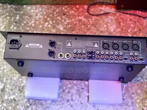 6-Channel Dj Mixer(Gls)