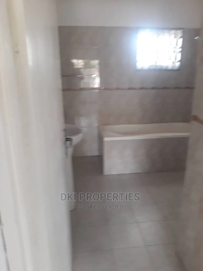 4bdrm House in Dki Properties, Cantonments for Rent