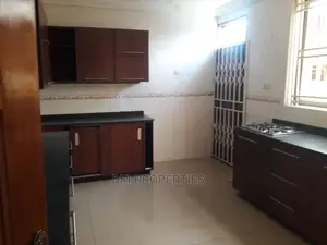 4bdrm House in Dki Properties, Cantonments for Rent