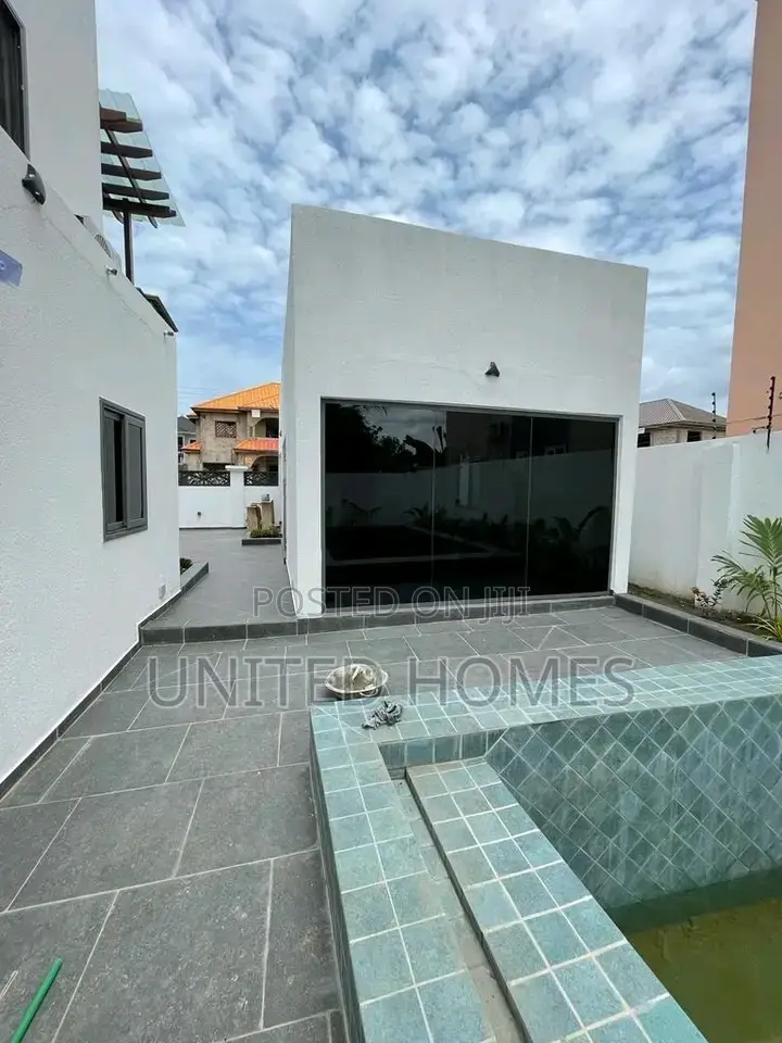 4bdrm House in Tseaddo for Sale