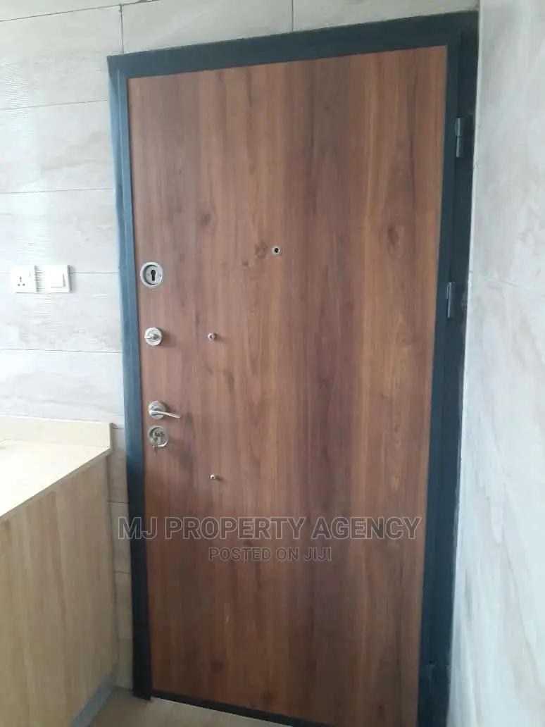 Furnished 3bdrm Apartment in Golf City Tema for Rent