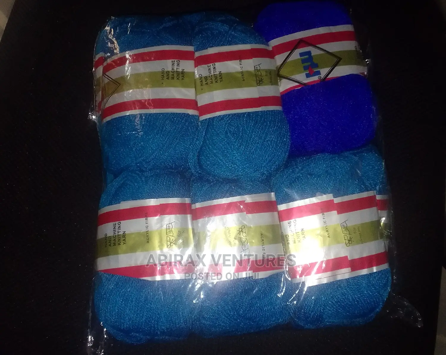 Acrylic Yarn Available 1 Piece