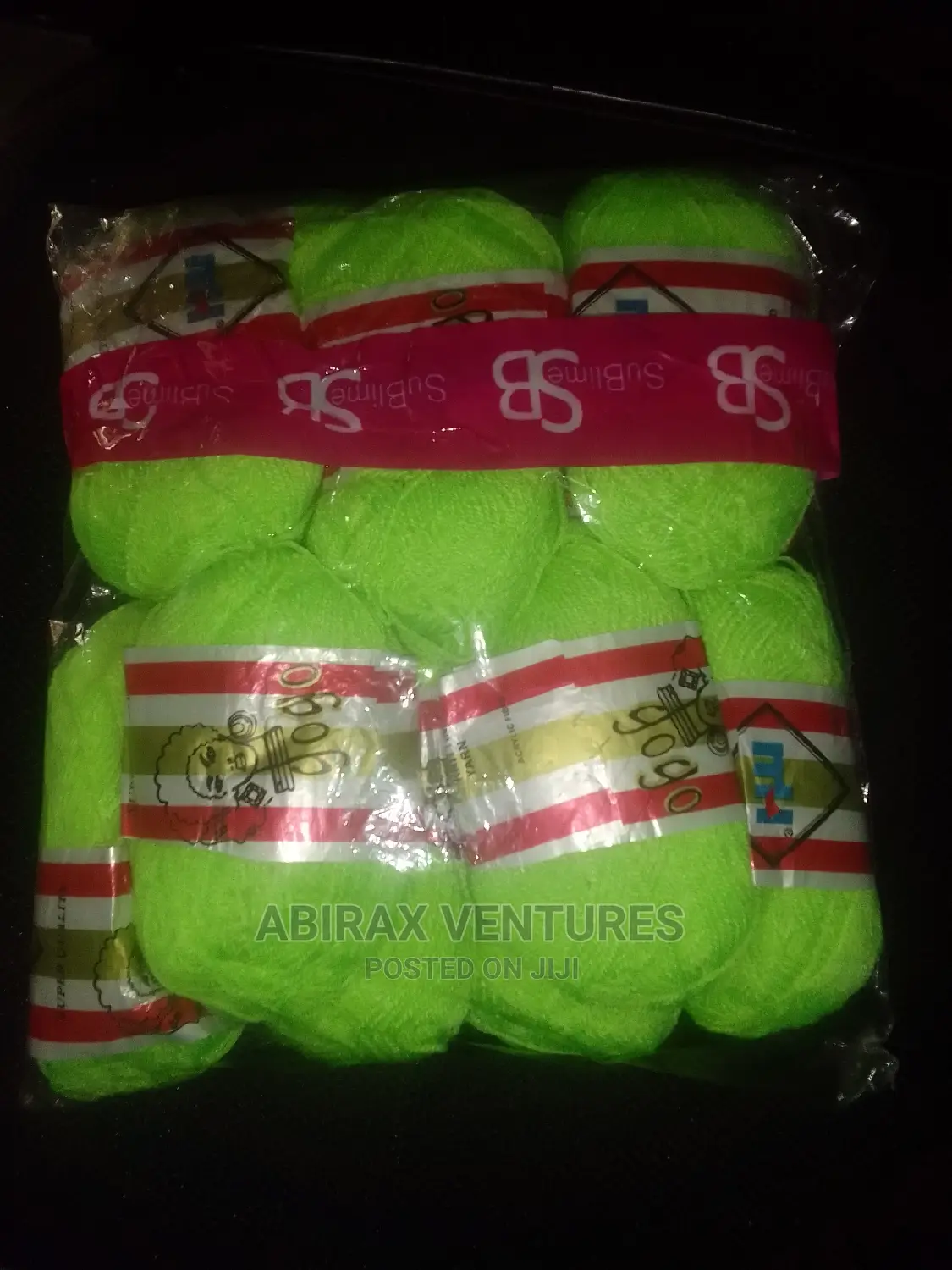 Acrylic Yarn Available 1 Piece
