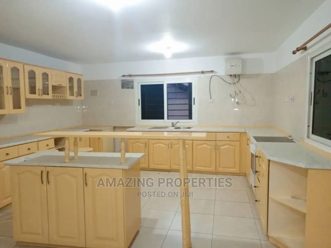 4bdrm House in Spintex for rent