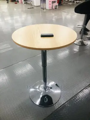 Quality Bar Table