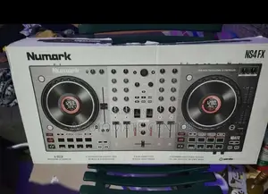 Numark Ns4 Fx