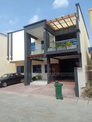 4bdrm House in Skm, Mile 7 for Sale