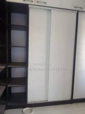 4bdrm House in Skm, Mile 7 for Sale