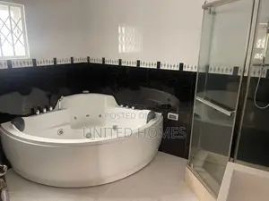 5bdrm House in Cantonments for Rent
