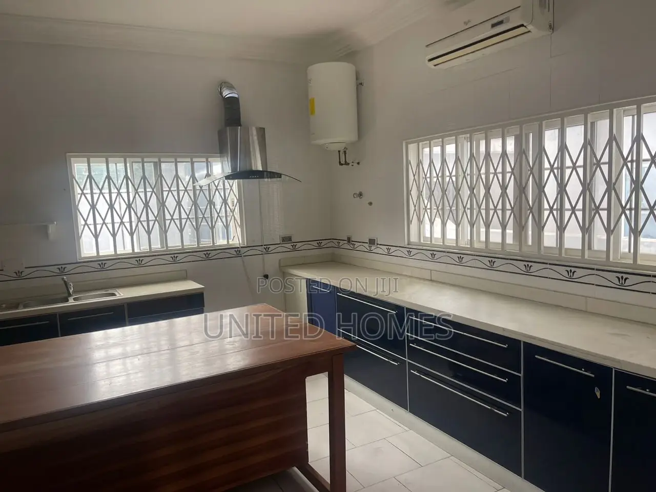 5bdrm House in Cantonments for Rent