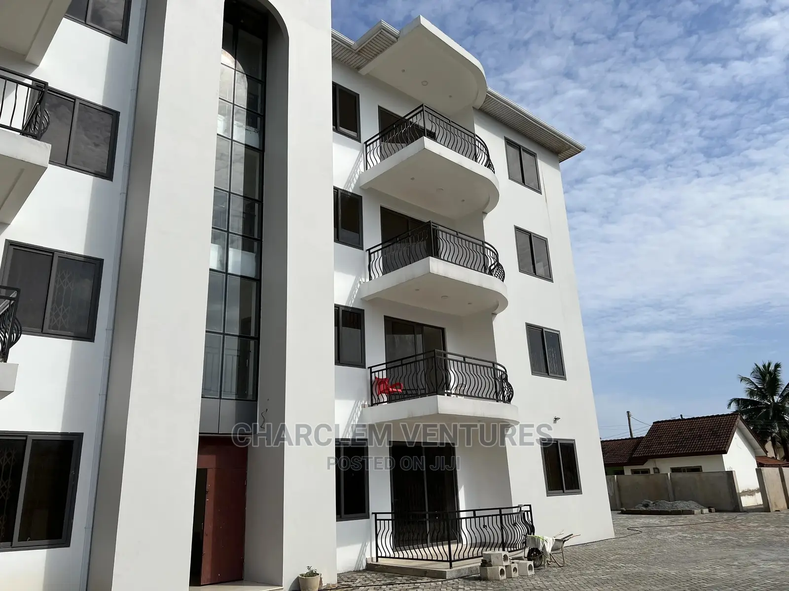 3bdrm Apartment in East Legon for Rent