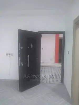 2bdrm Apartment in E a Propertis, School Junction for Rent