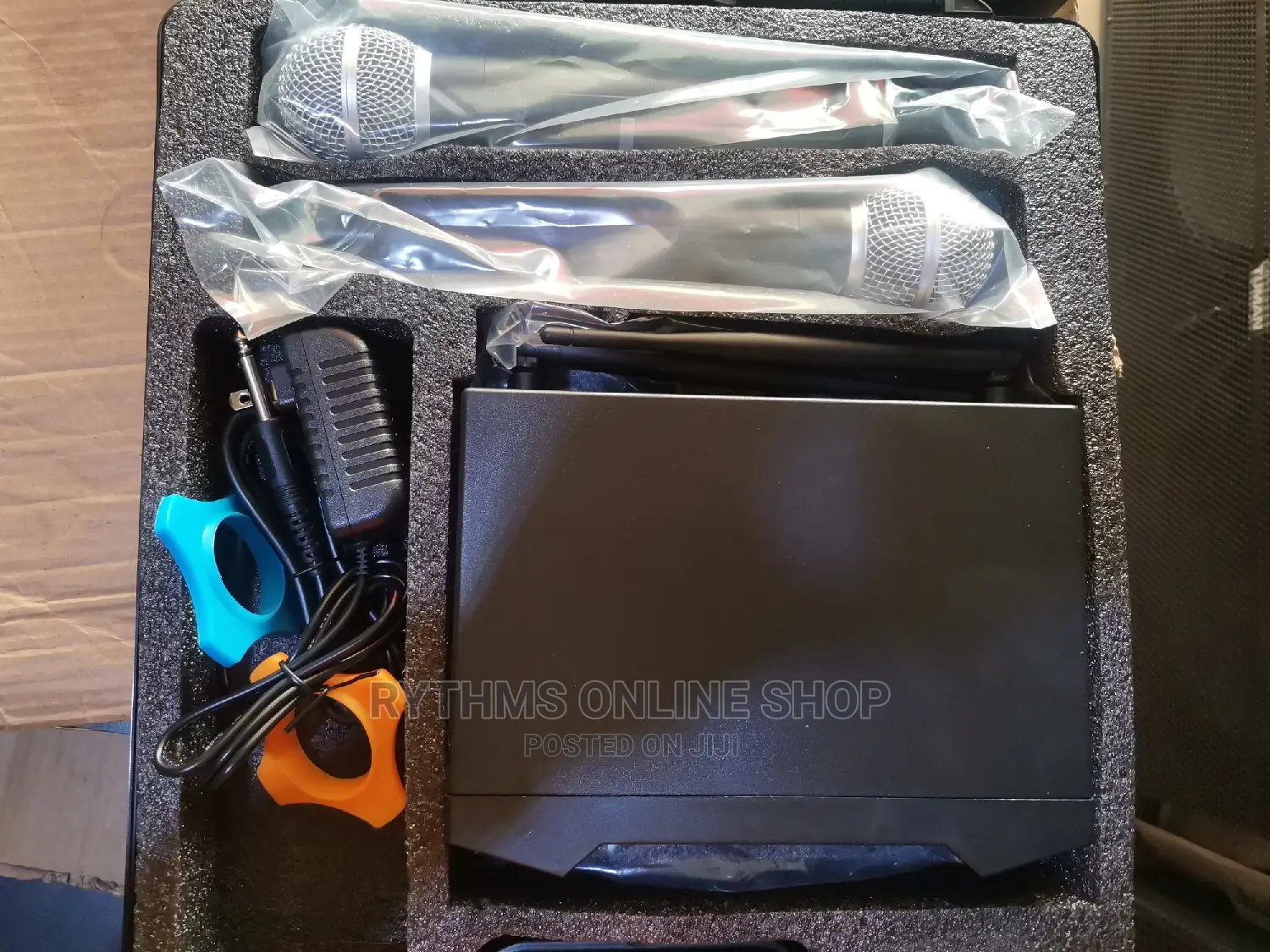 Shure UPLX4 Cordless Microphones