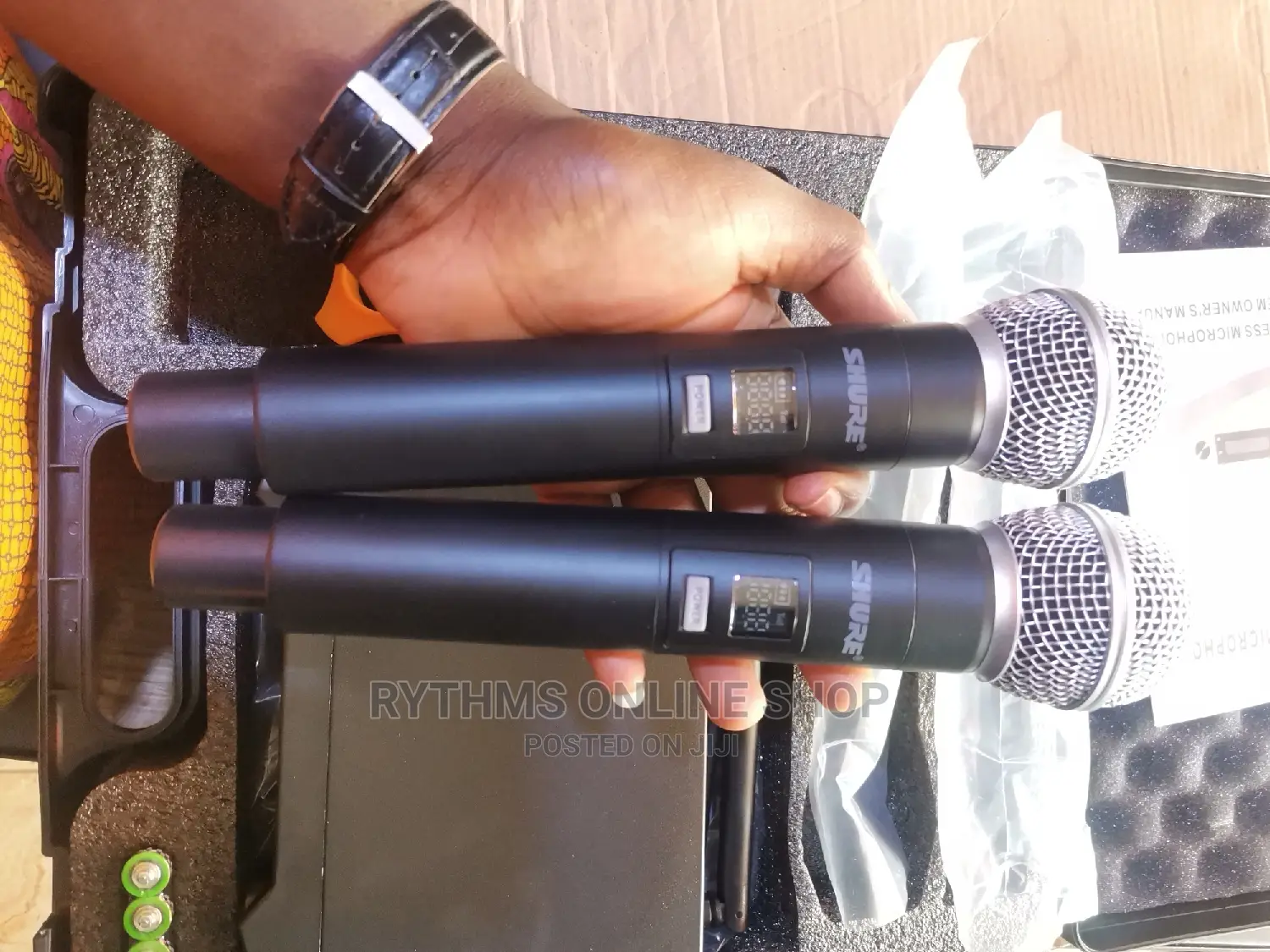 Shure UPLX4 Cordless Microphones