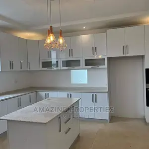 4bdrm House in East Legon(Ogbojo) Labone for Sale