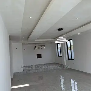 4bdrm House in East Legon(Ogbojo) Labone for Sale
