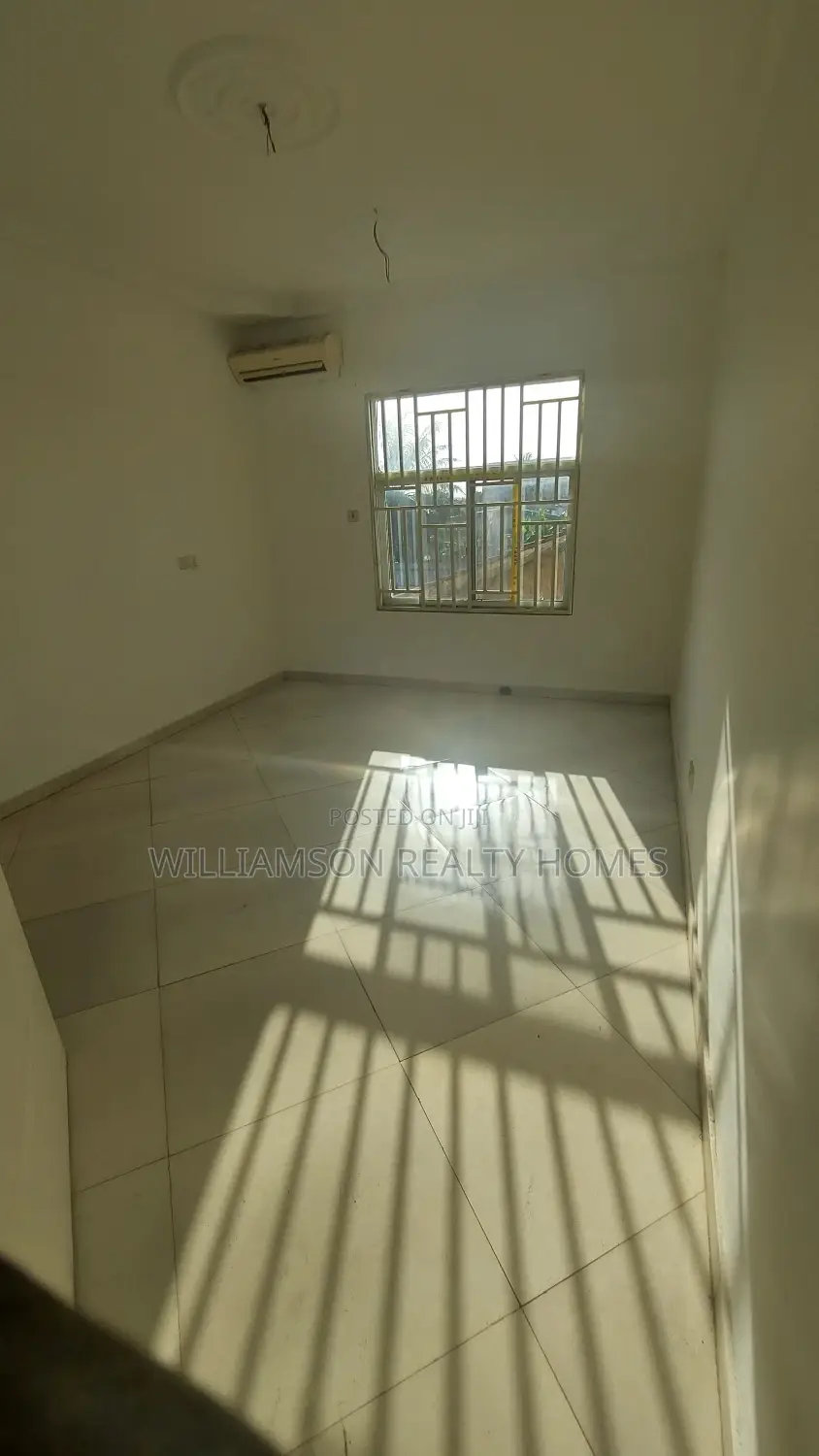 4bdrm House in Hfc Estate, Spintex for rent