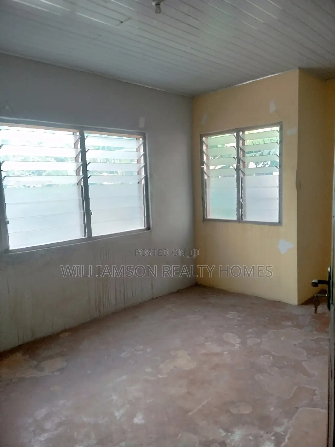 1bdrm Apartment in Community 18, Spintex for rent