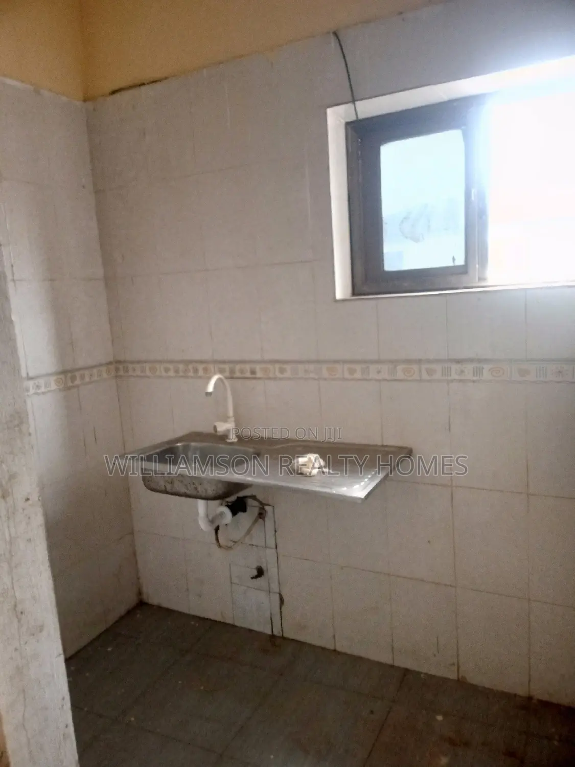 1bdrm Apartment in Kotobabi Area, Spintex for rent
