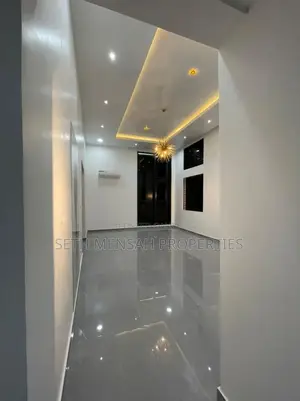 3bdrm House in 3 Bedroom House For, East Legon for Sale