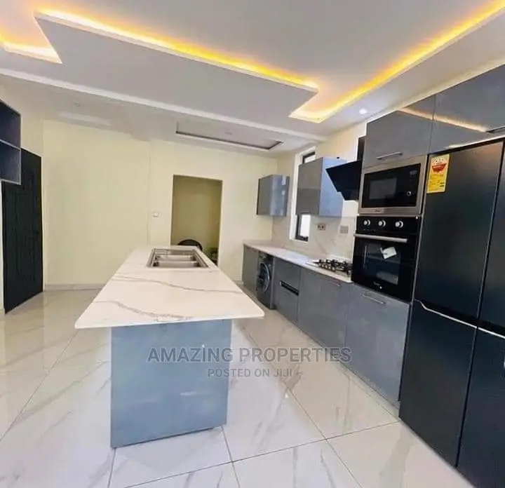 4bdrm House in Location: East Legon, Adjiriganor for Sale