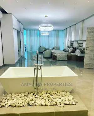 4bdrm House in West Trasacco, Adjiriganor for Sale